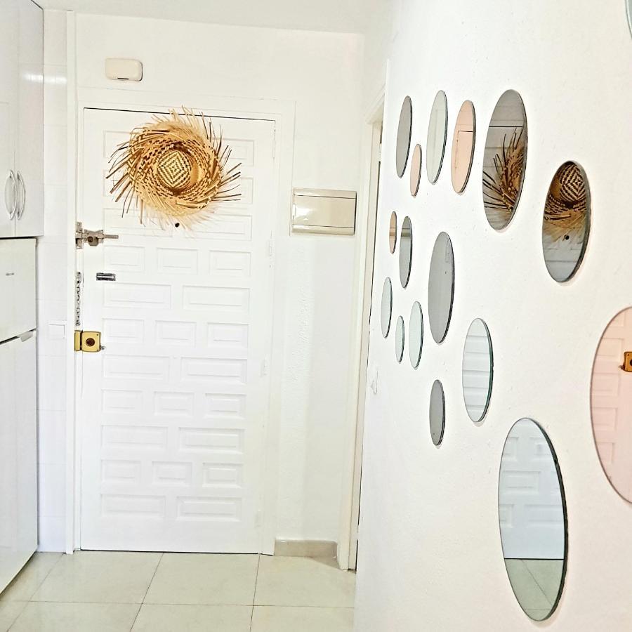 Appartment Totally Upgraded At Benal Beach Benalmádena Exterior foto
