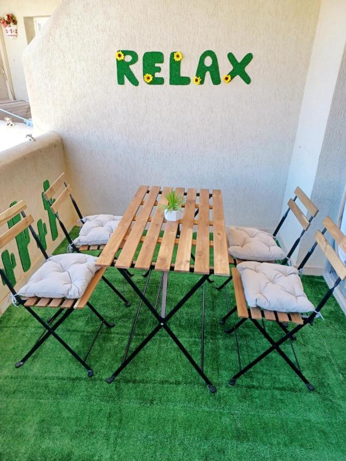 Appartment Totally Upgraded At Benal Beach Benalmádena Exterior foto