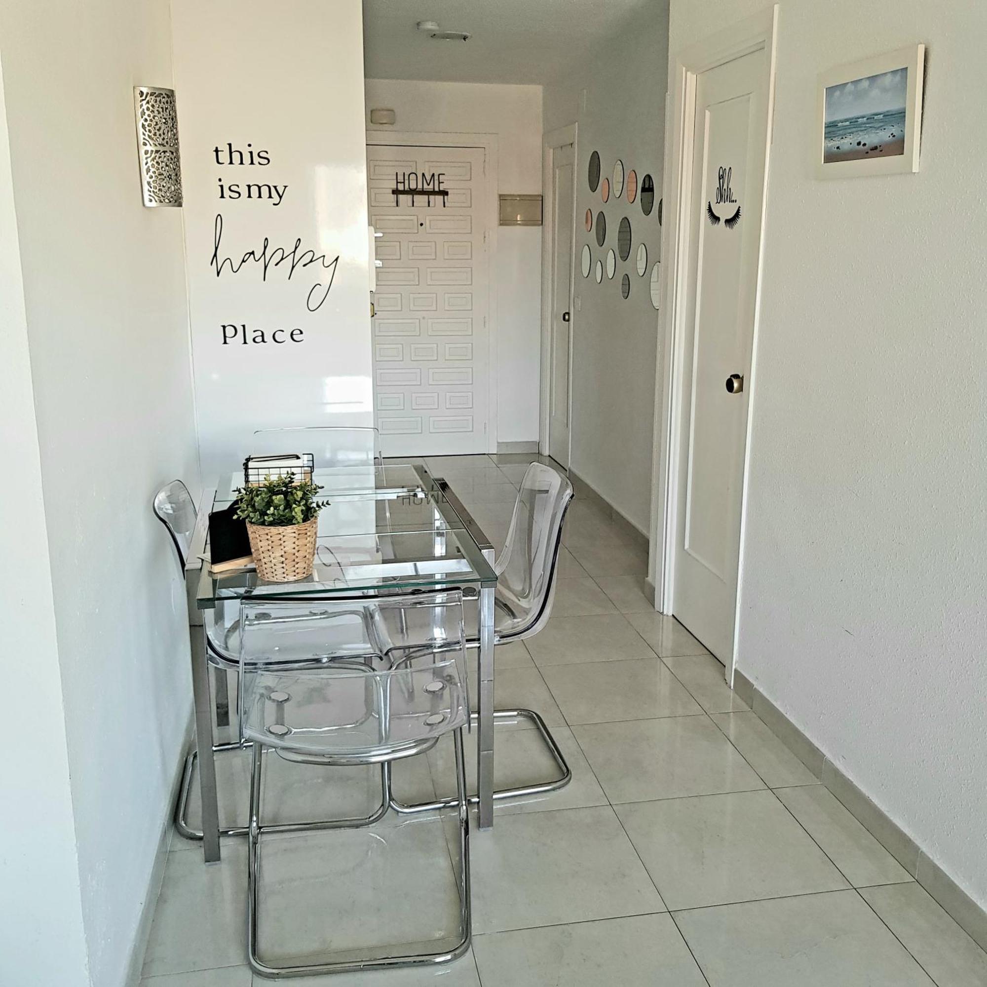 Appartment Totally Upgraded At Benal Beach Benalmádena Exterior foto